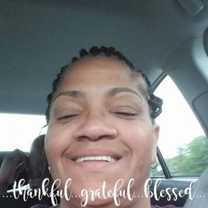 Meet your Posher, Vicky